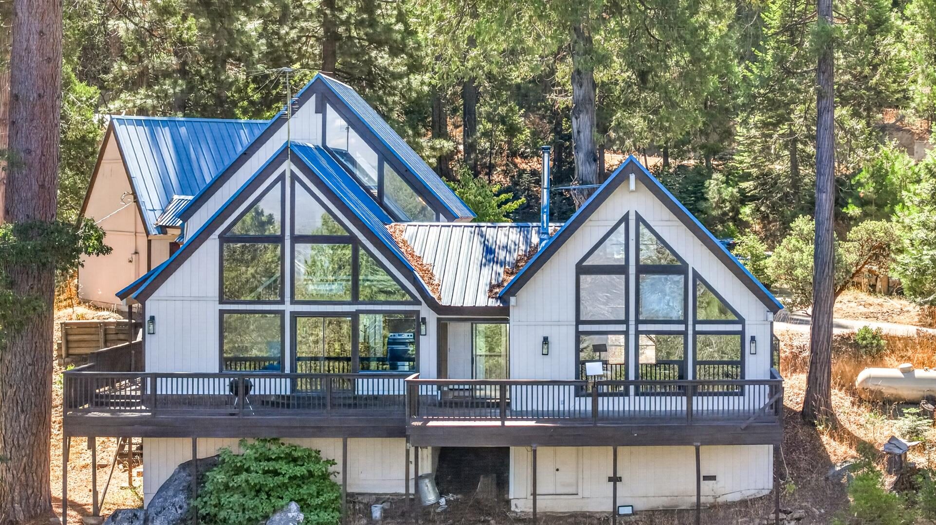 38766 S Apple Wine, Shaver Lake, CA, photographed by 360 Media Drone