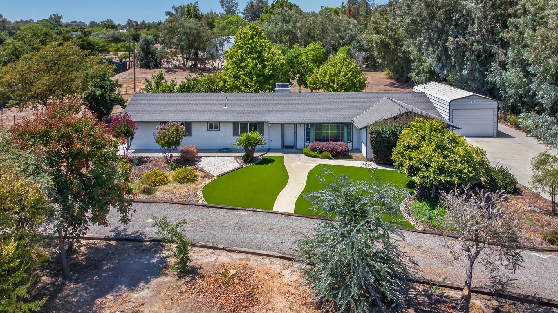 Madera listing photograph 1